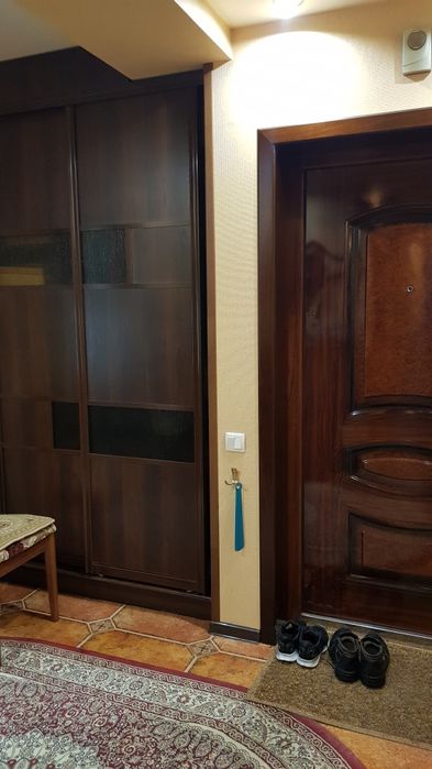 Продаётся 4х комнатная квартира  на 23 квартале Чиланзар банковский