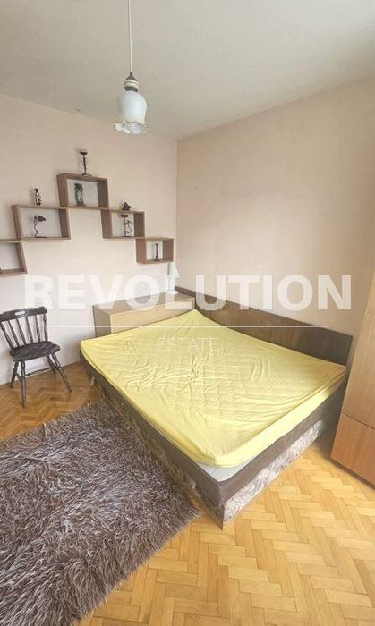 Дава се под наем Двустаен апартамент в Варна, Левски - 70 кв.м за 400 € - Снимка #5