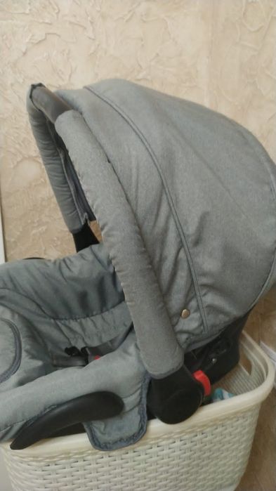 Продам коляску ADAMEX 3 в 1