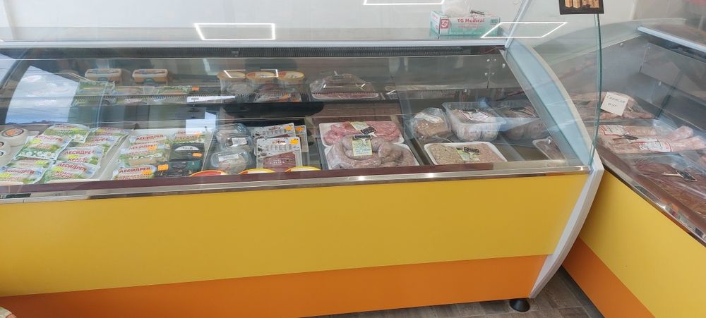 Хладилни витрини