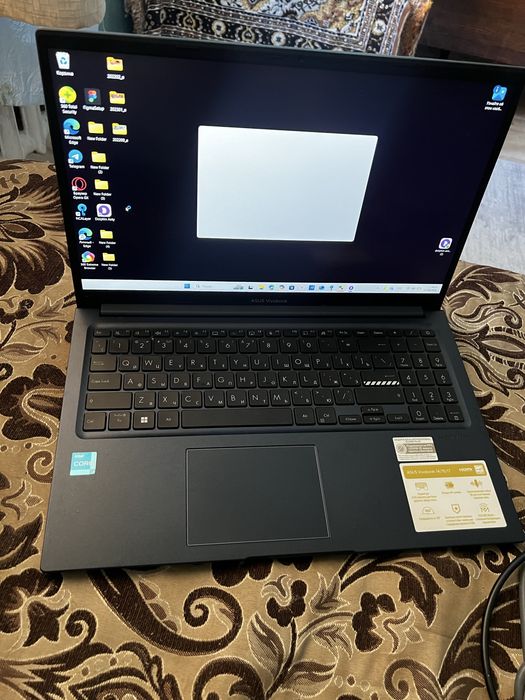 Ноутбук ASUSVivobook150