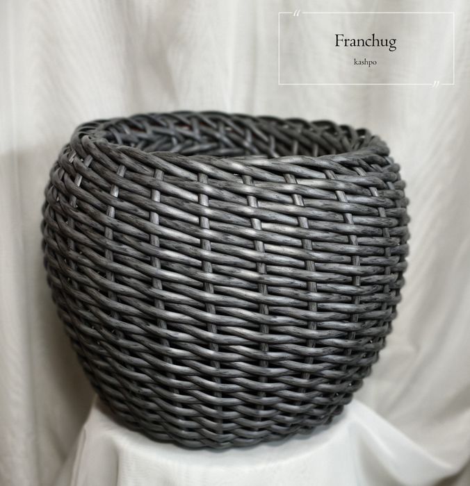 Кашпо ручной работы