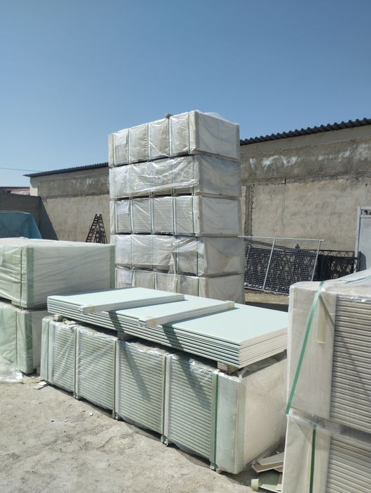Gipsakardon Pirofil reka samarez agraf sement optim