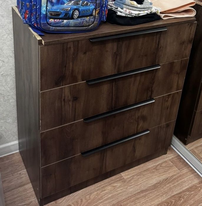 Комод, шкаф