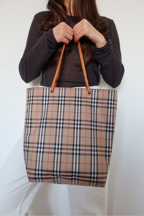 Сумка burberry в Астане сумка