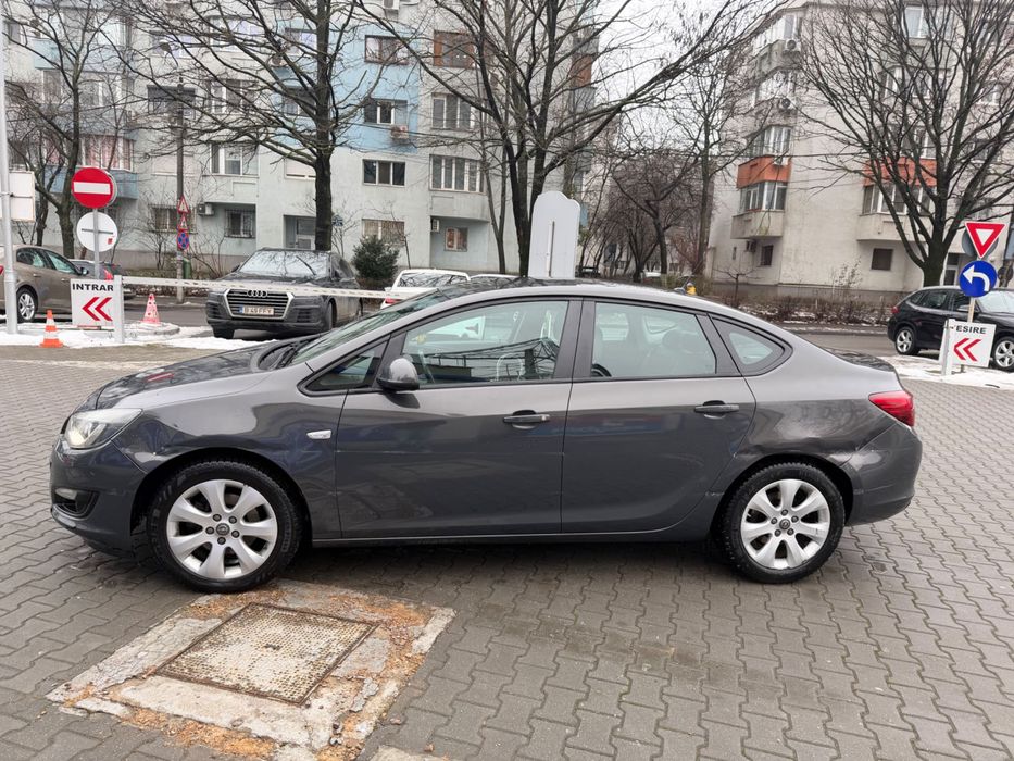 OPEL Astra 2015 — imagine 3