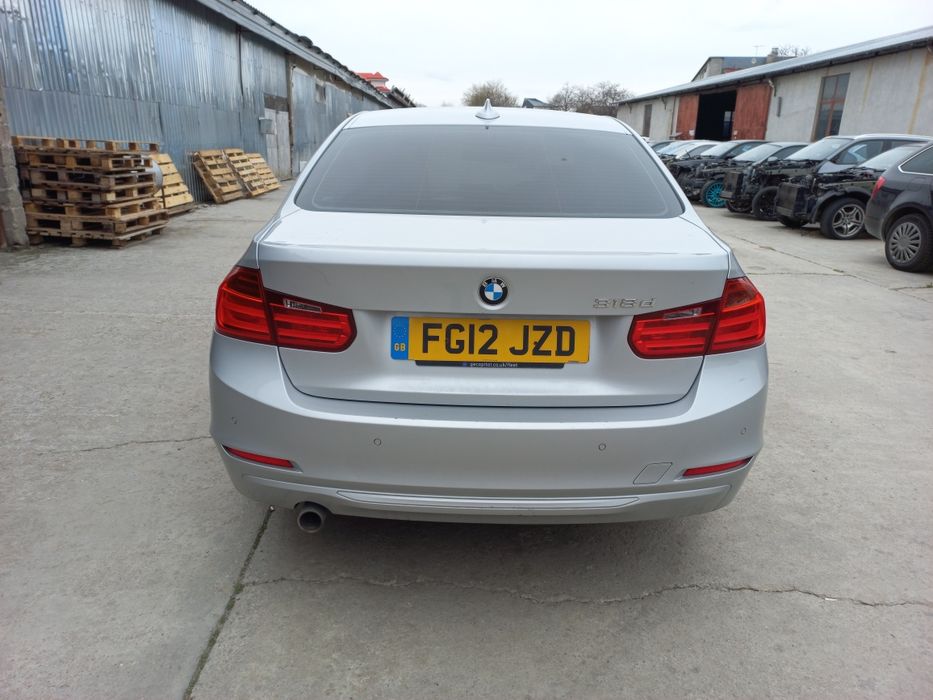 Bara spate bmw f30 non-lci