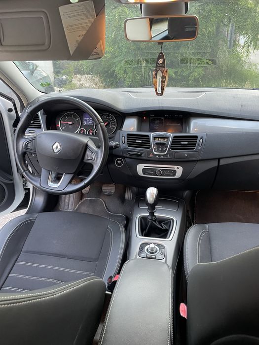 RENAULT Laguna 2014 — imagine 5