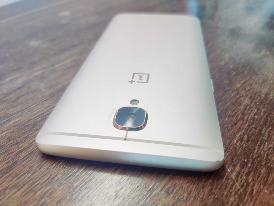 Oneplus 3T 64GB/6GB, бърз, две сим карти, бледо златист