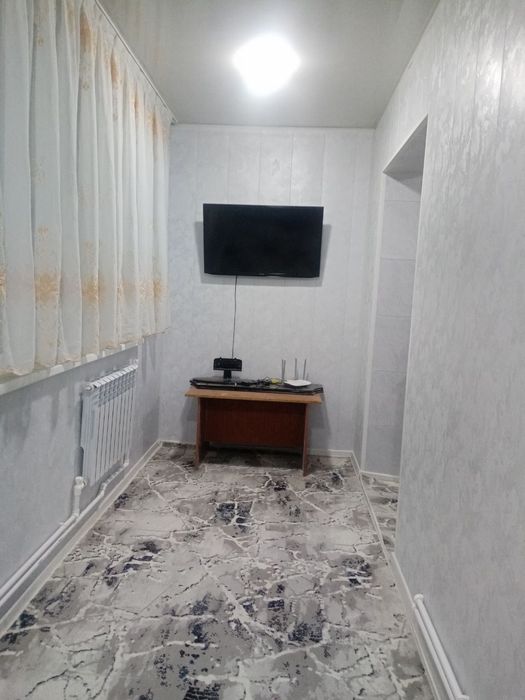 Срочно аренда 2 комнатная квартира в городе Чирчике