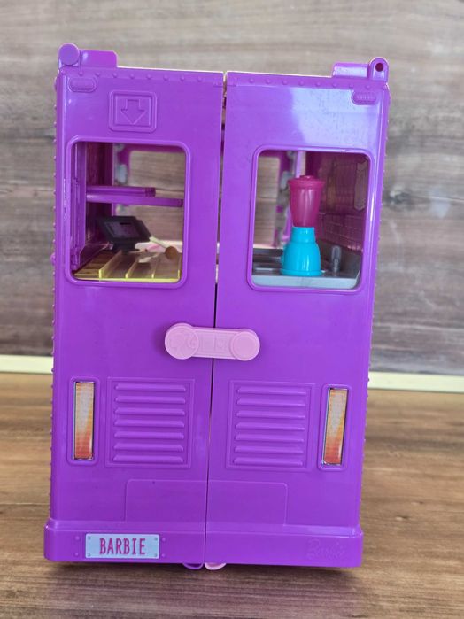 Barbie - Комплект камион за приготвяне на храна