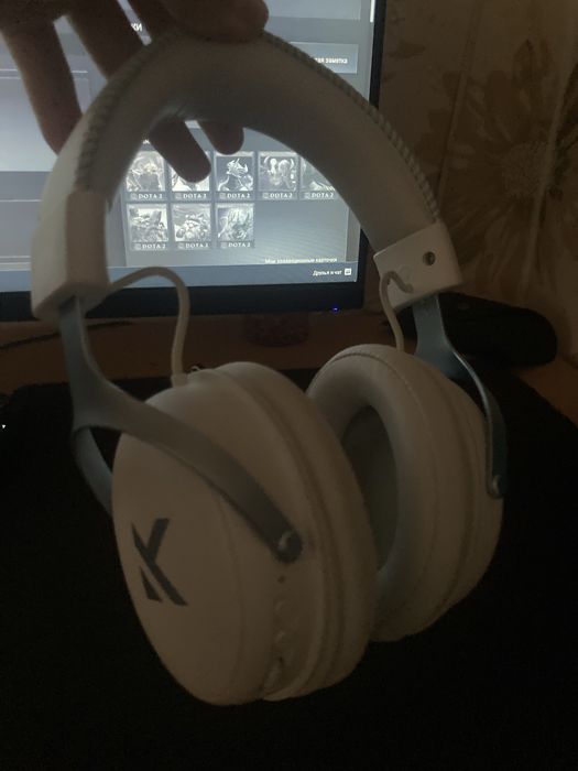 срочно продам наушники mchose v9 pro белый