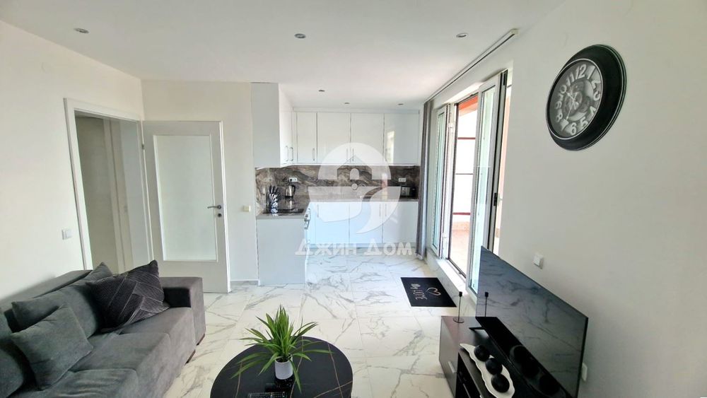 Продава се Двустаен апартамент в Свети Влас - 94 кв.м за 690 €/кв.м - Снимка #4