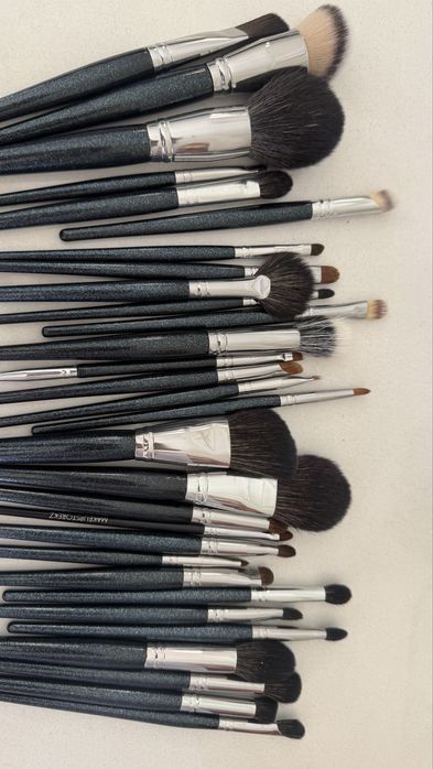 Продам кисточки