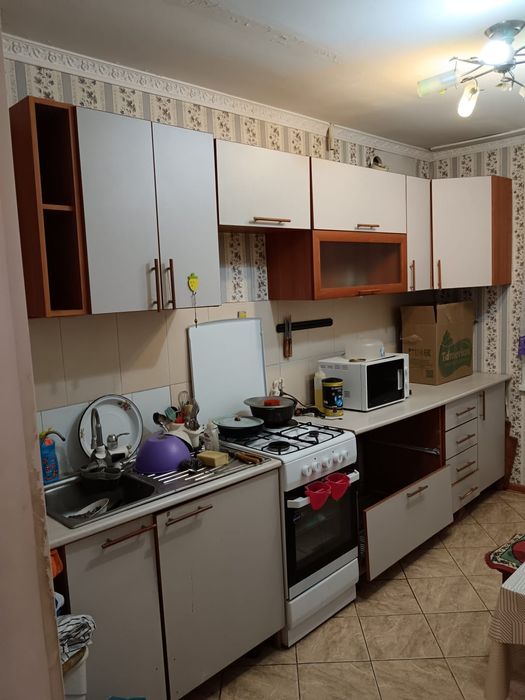 Кухонный гарнитур б/у