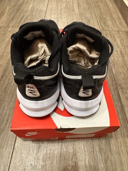 Оригинални маратонки Nike