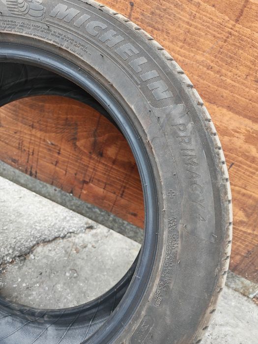 MICHELIN PRIMACY 4 S1 XL 215 55 17 една
215/55 R17 98W