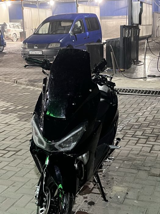 Макси мапет почти новая