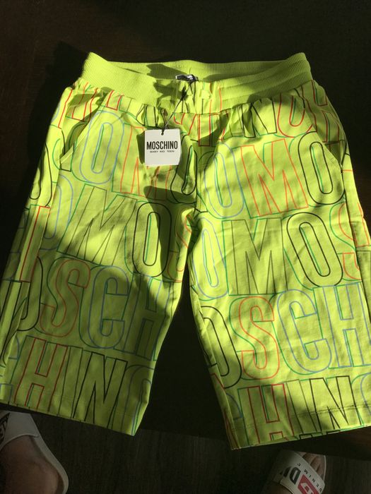 Bermude Love Moschino nou cu eticheta original