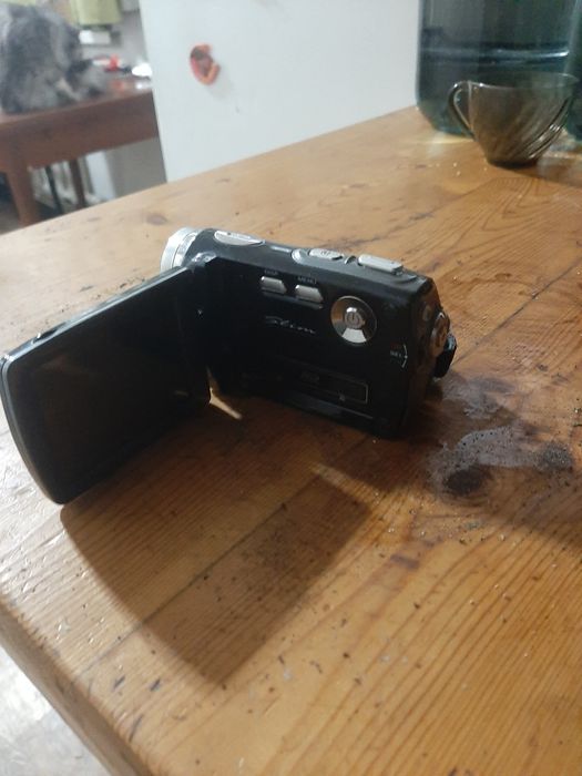 Партативная камера soni