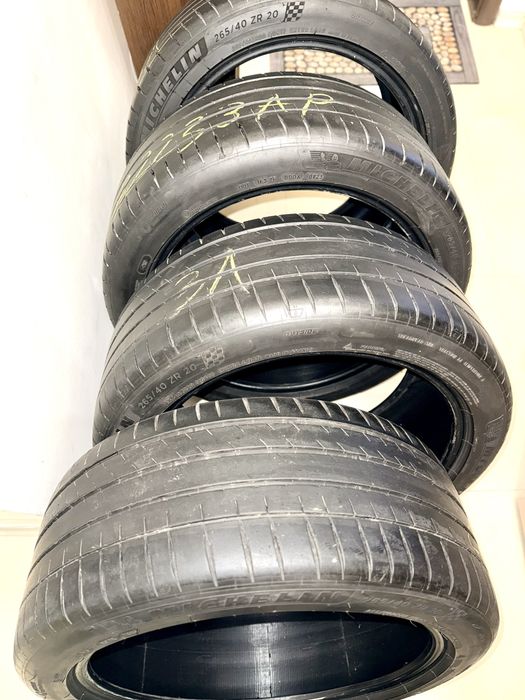 Michelin Pilot Sport 4S 265/40/20 DOT0823 4бр. 379€