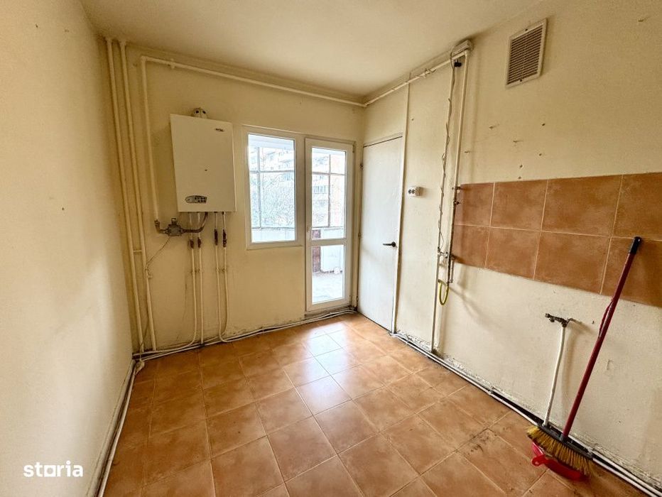Apartament 2 camere decomandat | Etaj 1 | Ideal investitie | Plopilor!