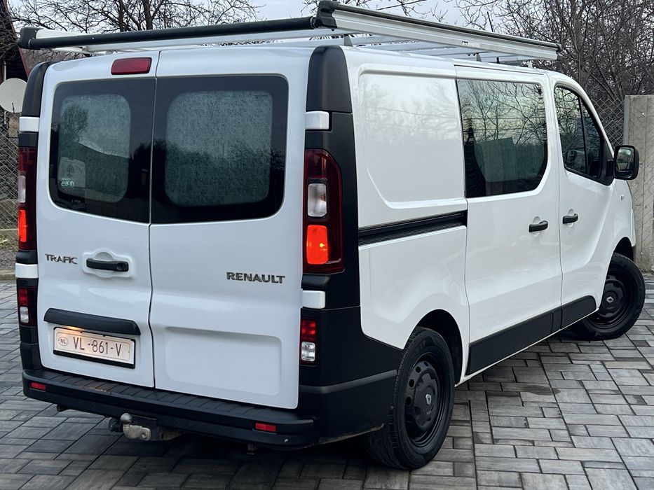 Renault Trafic / 2015 / Euro 5 / Ac / Navigatie / Set jante bonus