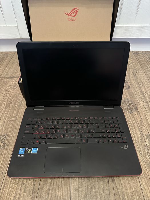 Лаптоп Asus Rog G551J