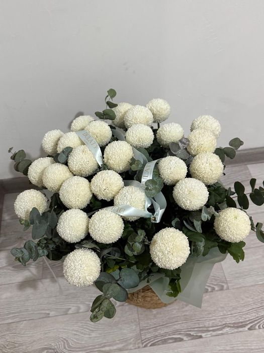 Цветы Рафаелло белые