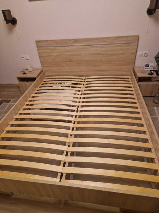 Vând pat și saltea nouă