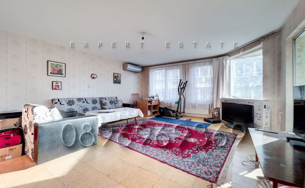 Продава се Четиристаен апартамент в Варна, Зимно кино Тракия - 97 кв.м за 1557 €/кв.м - Снимка #2