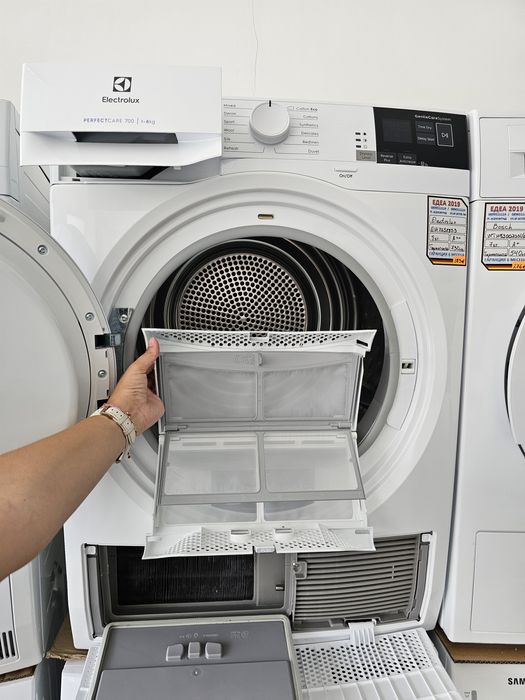Сушилня с термопомпа Electrolux  Perfect  Care 700