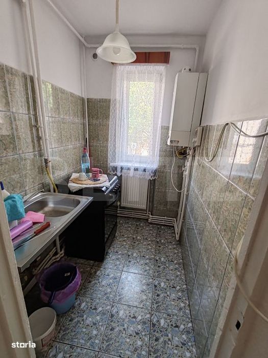 Apartament decomandat, 36mp, etaj intermediar, zona Marasesti