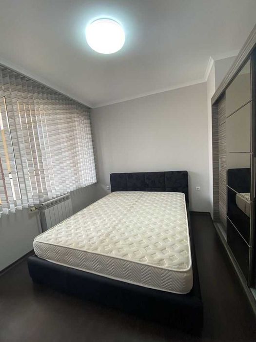 Дава се под наем Двустаен апартамент в Варна, Център - 70 кв.м за 418.71 € - Снимка #8