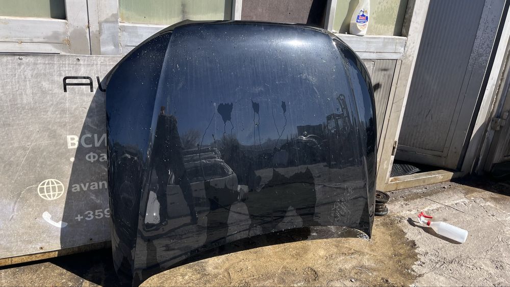 2 броя преден капак Audi A4 B8 2013г