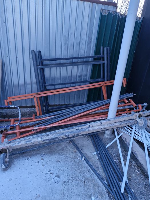 Строительная лиса