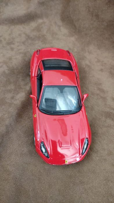 Машинка/игрушка Ferrari