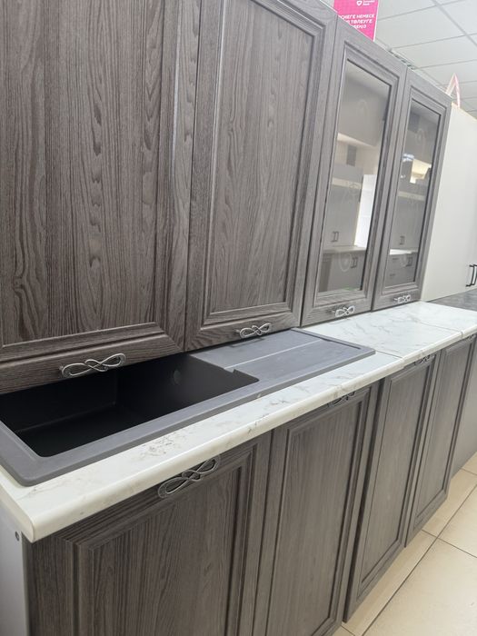 Кухонный гарнитур новый 1.6 м.