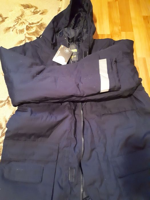 Vand scurtă vătuită cu salopetă vătuita
