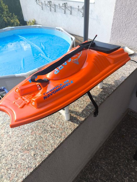 Navomodel Smart Boat CYLON LIPO, Portocaliu
