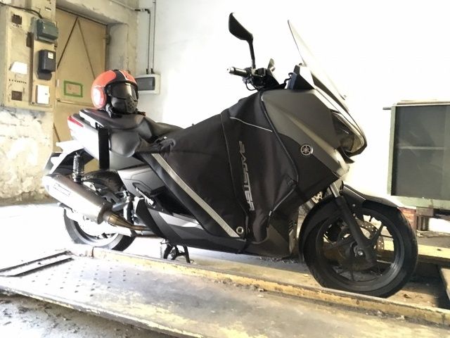 Protectie Termica Picioare Yamaha X - Max