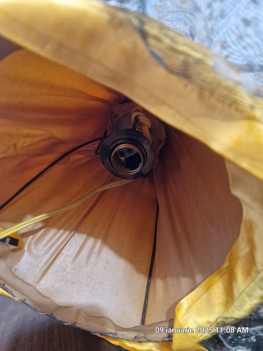 Veioza, lampa - papusa din porțelan