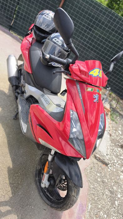 Scuter Peugeot 50cc 2004 16,000KM!