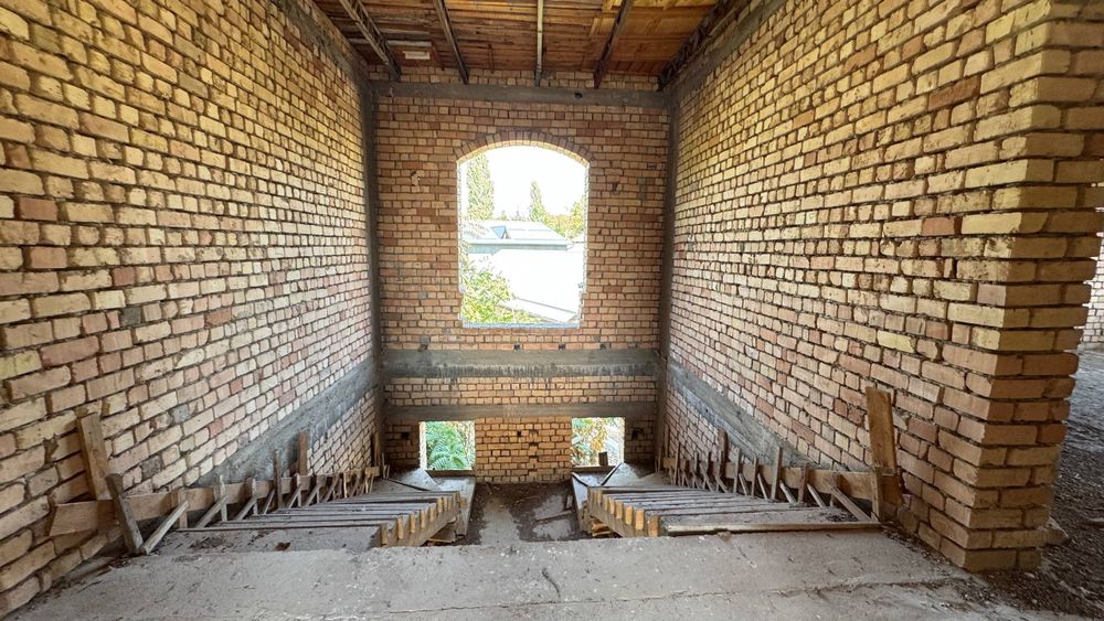 Бу'стонлик, Дом, Участок