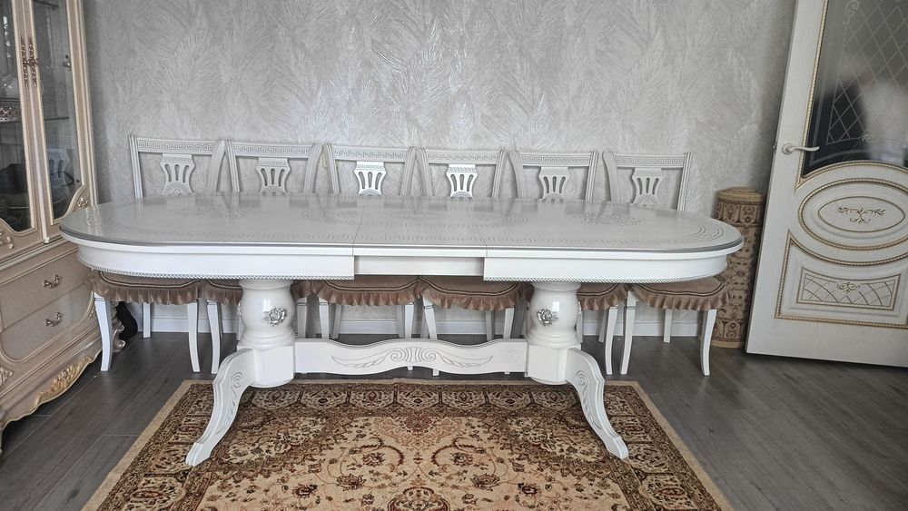 Продам стол 2 метра(2,4)