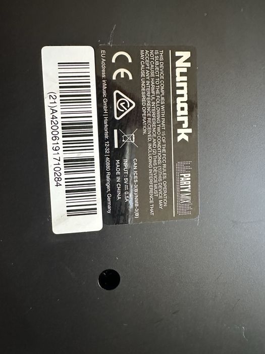 Миксер Numark  -