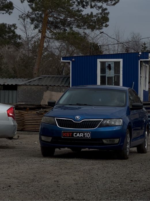 Шкода Рапид продам Шкоду