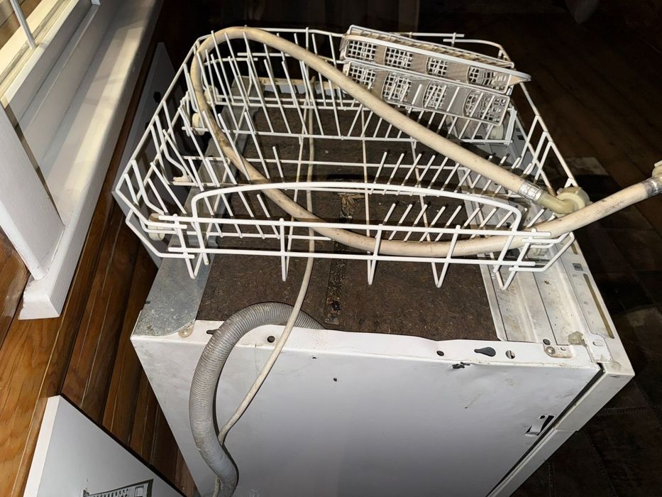 посудомоечная машина на запчасти