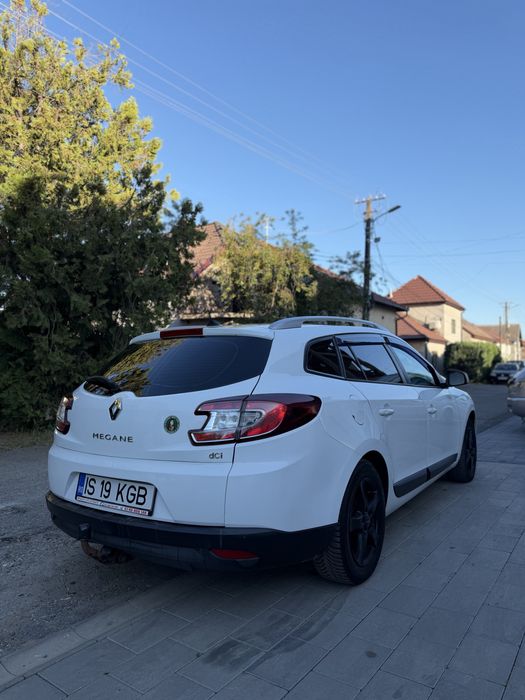Renault Megane 3 Break 1.5 dCi 110CP – 2012 – Navigație – Întreținută – Foarte economică