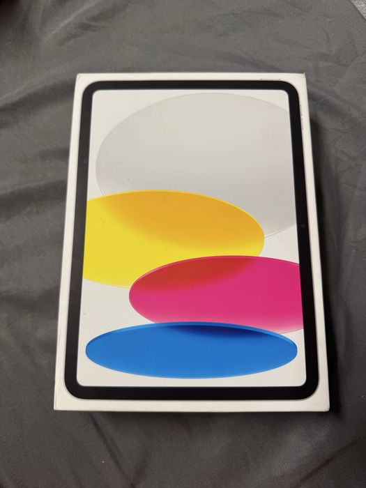 Ipad 10 th generation 64 gb